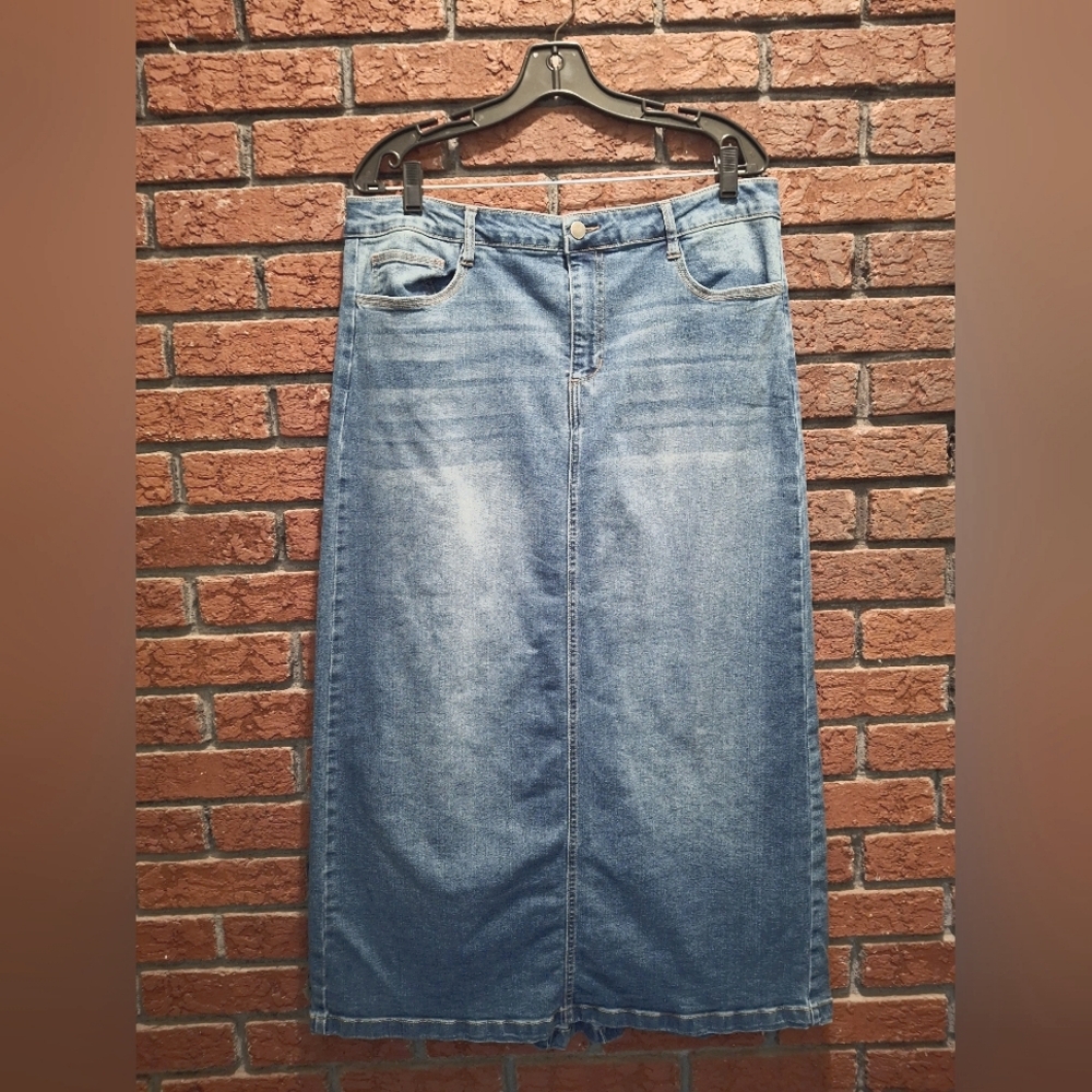 Baccini Blue Denim Skirt